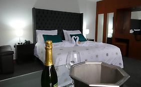 Blub Hotel Spa